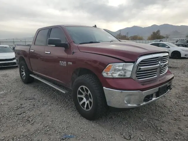2016 RAM 1500 SLT  