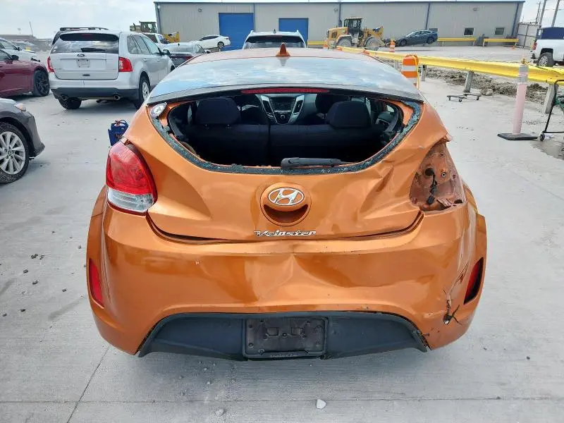 2013 HYUNDAI VELOSTER   