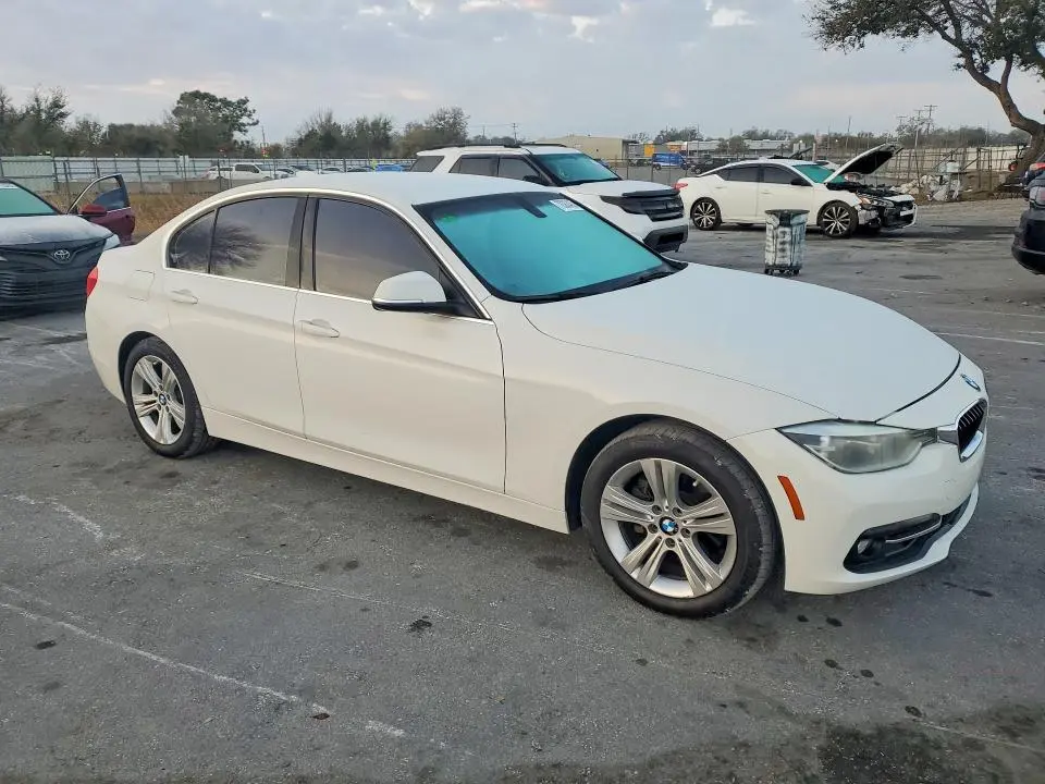 2018 BMW 330 I  