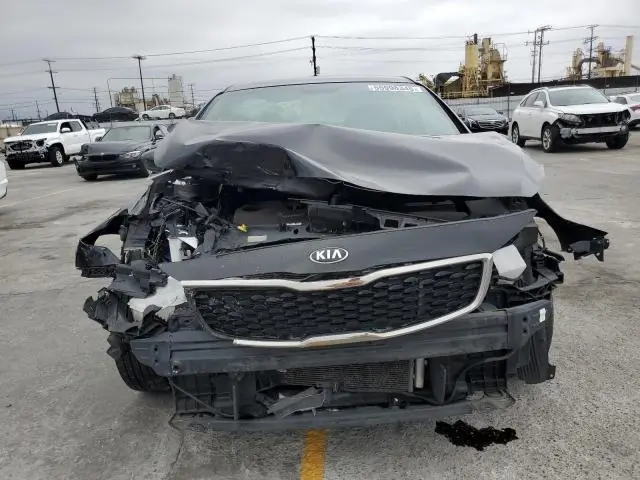 2017 KIA FORTE LX  