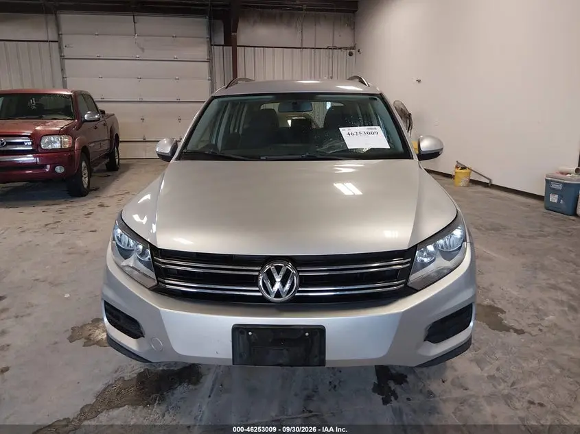 2015 VOLKSWAGEN TIGUAN S
