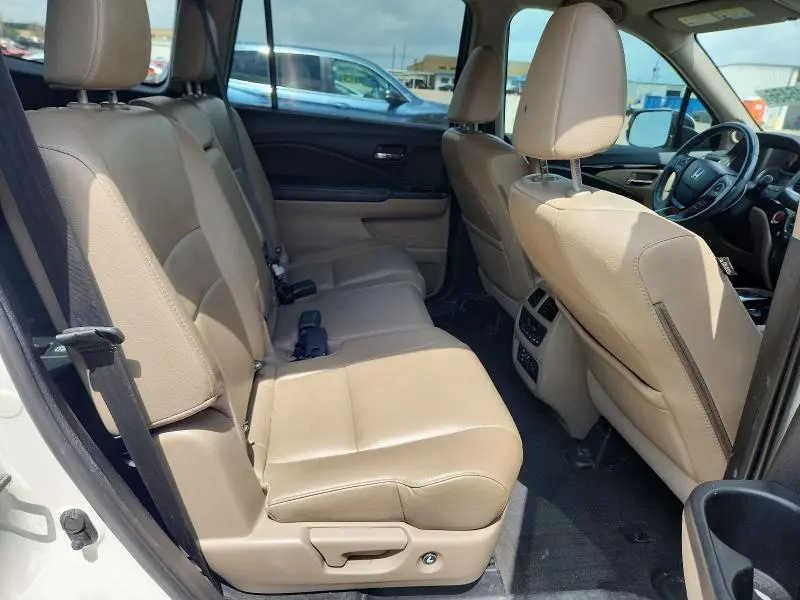 2017 HONDA PILOT TOURING  