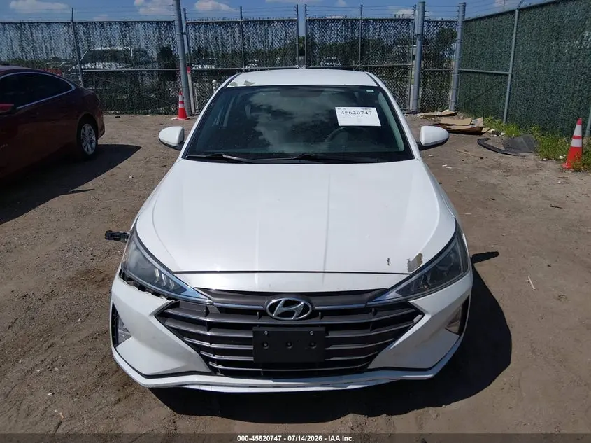 2019 HYUNDAI ELANTRA SE