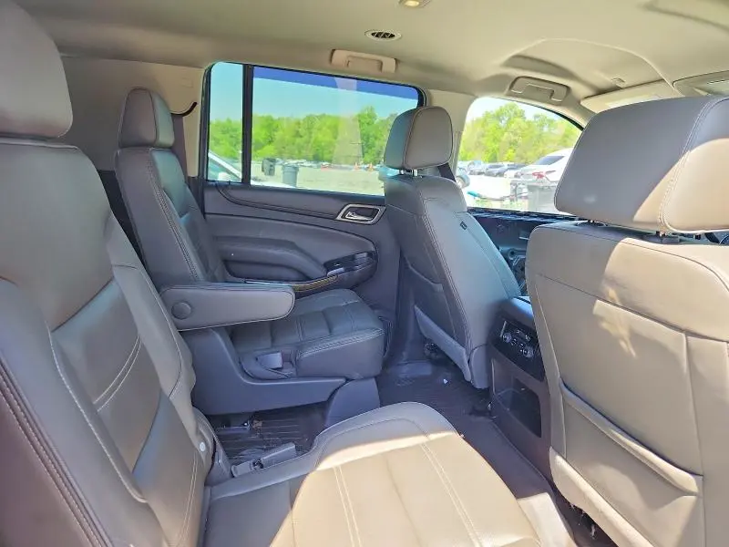 2017 GMC YUKON XL DENALI  
