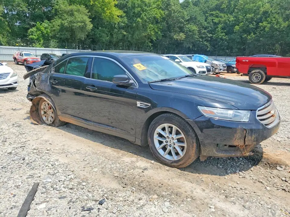 2013 FORD TAURUS SE  