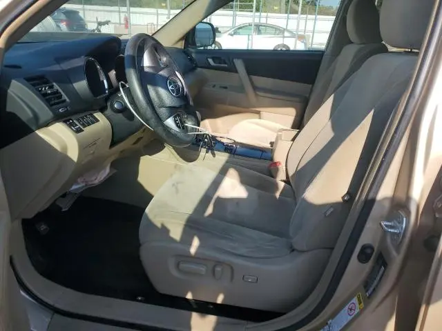 2011 TOYOTA HIGHLANDER BASE  