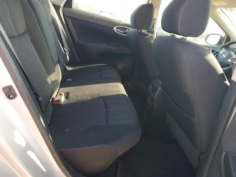 2018 NISSAN SENTRA SV  