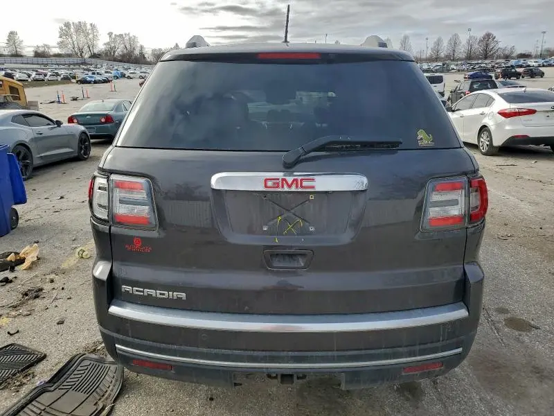 2015 GMC ACADIA SLE  