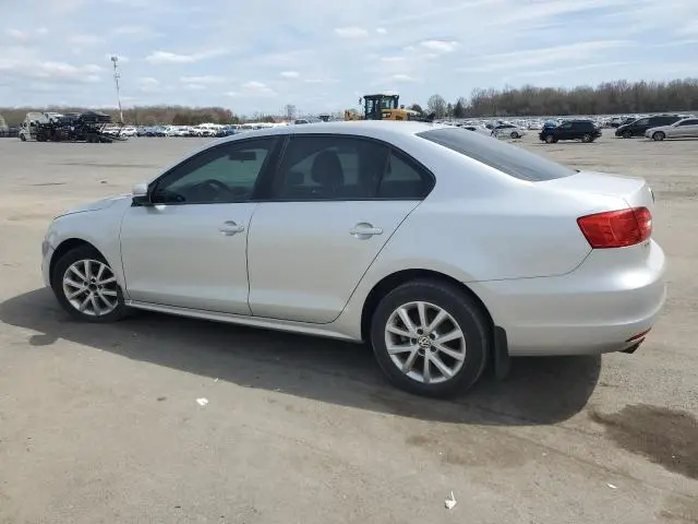 2012 VOLKSWAGEN JETTA SE  