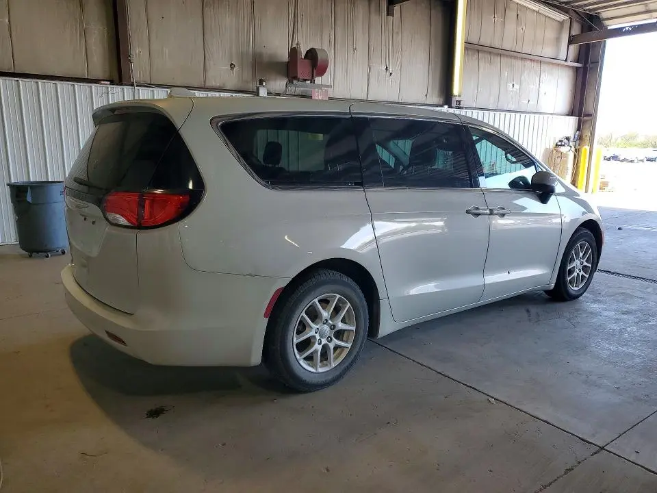 2017 CHRYSLER PACIFICA LX  
