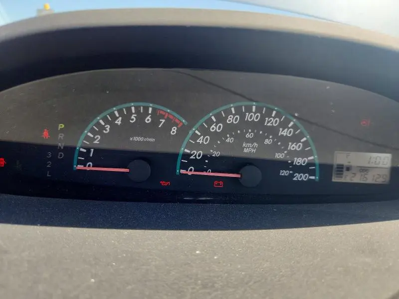 2011 TOYOTA YARIS BASE  