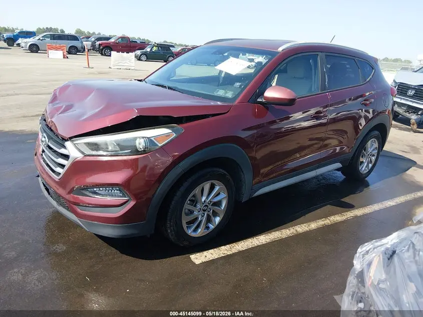 2017 HYUNDAI TUCSON SE