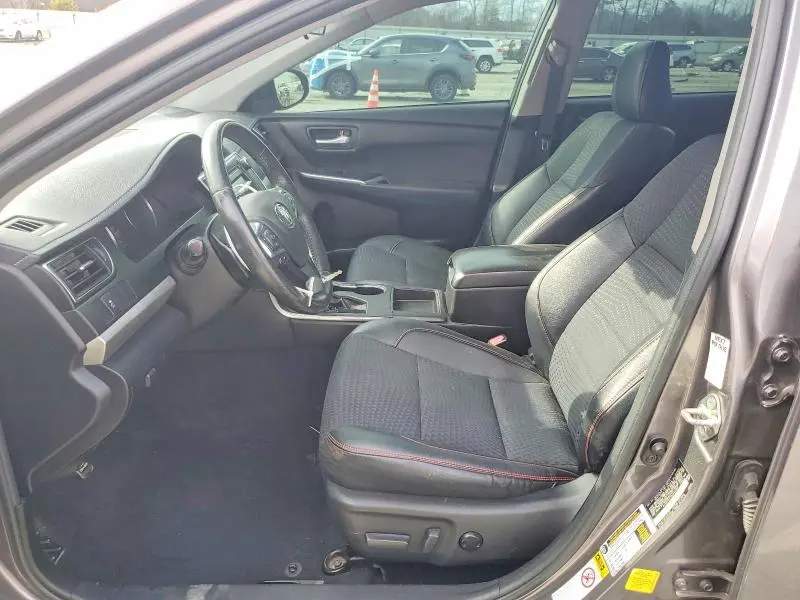 2017 TOYOTA CAMRY LE  