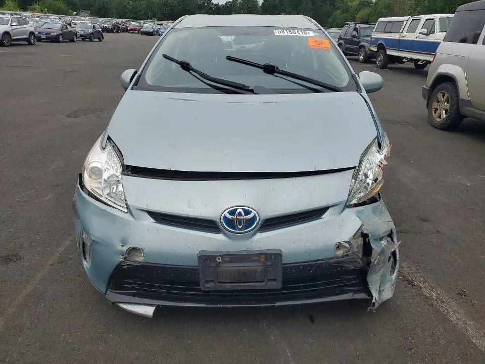 2013 TOYOTA PRIUS TWO  