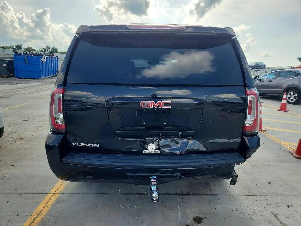 2018 GMC YUKON SLT  