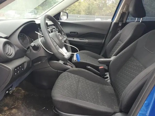 2022 NISSAN KICKS S