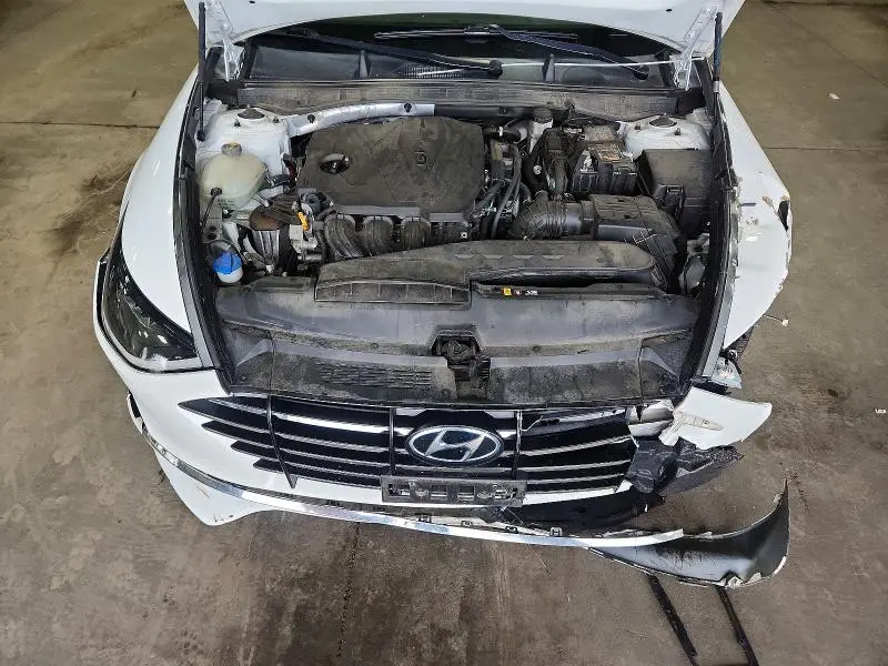 2020 HYUNDAI SONATA SE  