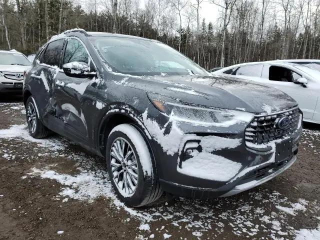 2024 FORD ESCAPE   