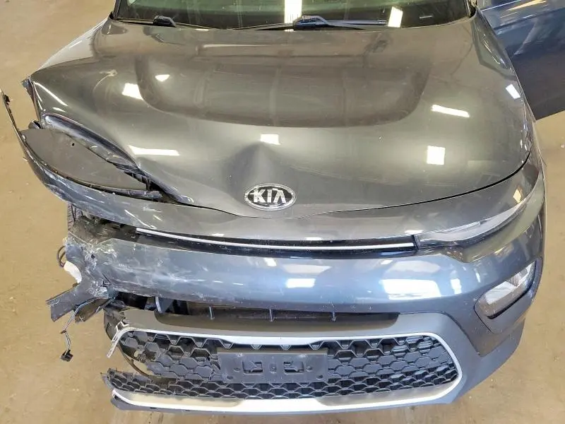 2020 KIA SOUL S  