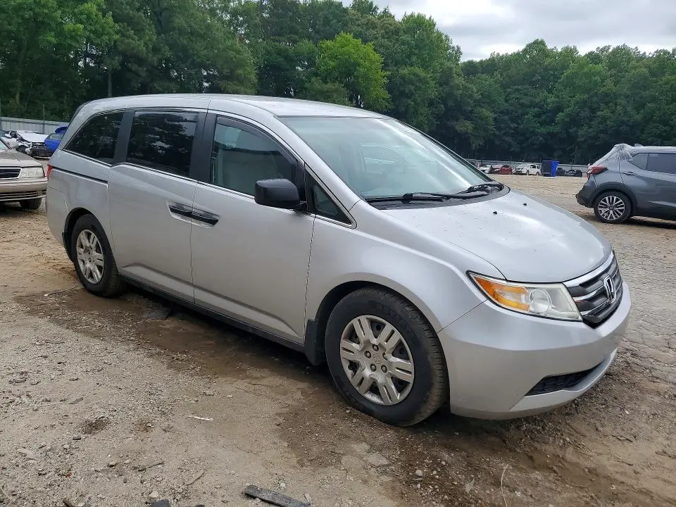 2013 HONDA ODYSSEY LX  