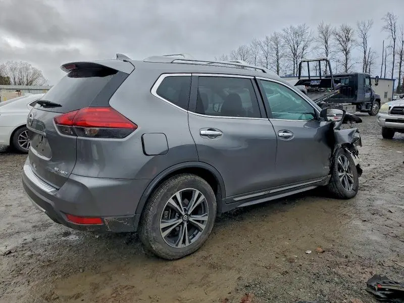 2017 NISSAN ROGUE SV  