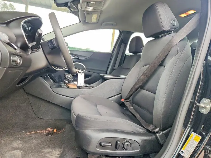 2021 CHEVROLET MALIBU LT  