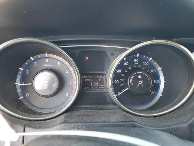 2011 HYUNDAI SONATA SE  