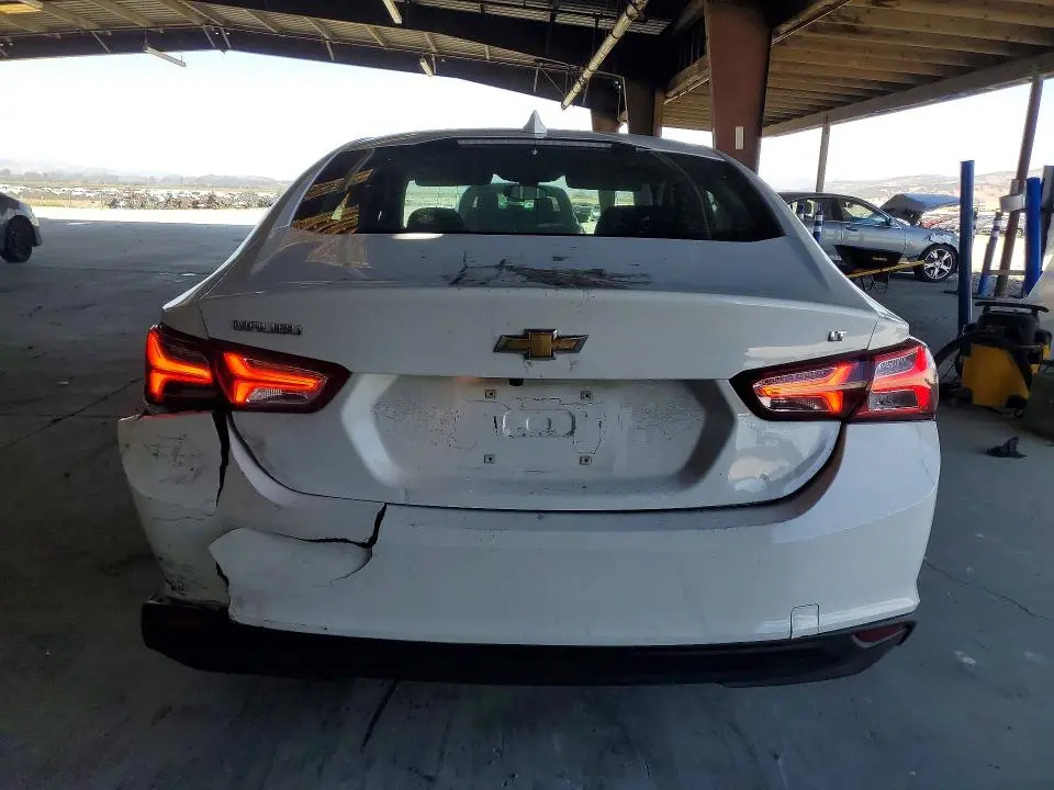 2021 CHEVROLET MALIBU LT  