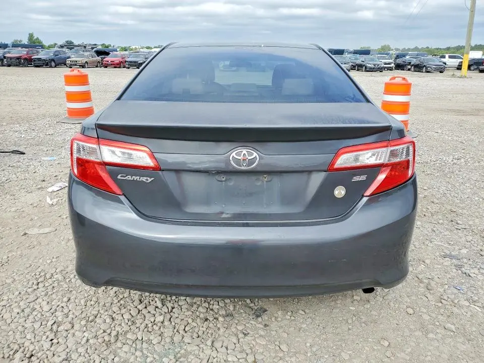 2013 TOYOTA CAMRY LE  