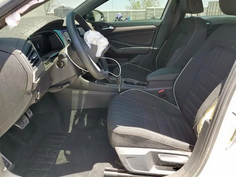 2024 VOLKSWAGEN JETTA SPORT  