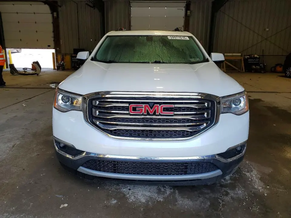 2017 GMC ACADIA SLE  