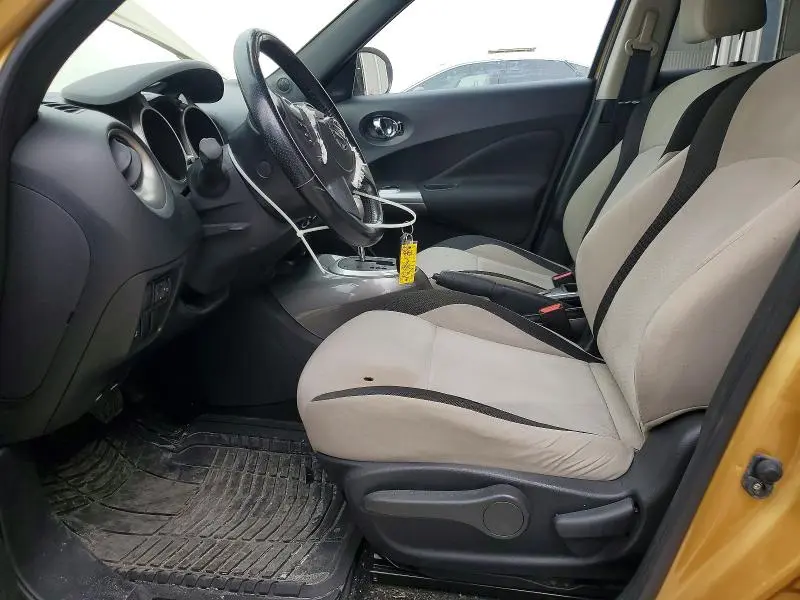 2013 NISSAN JUKE S  