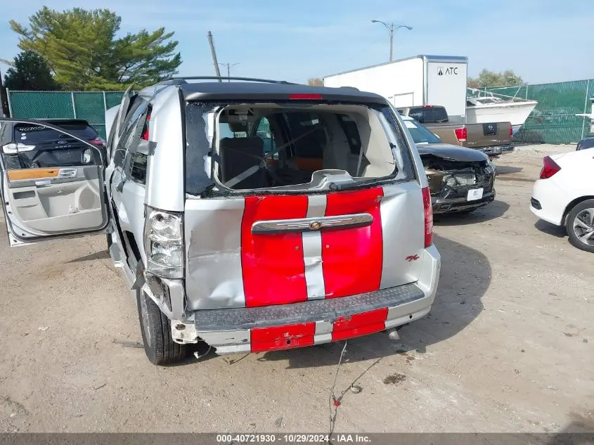 2010 CHRYSLER TOWN & COUNTRY NEW LIMITED