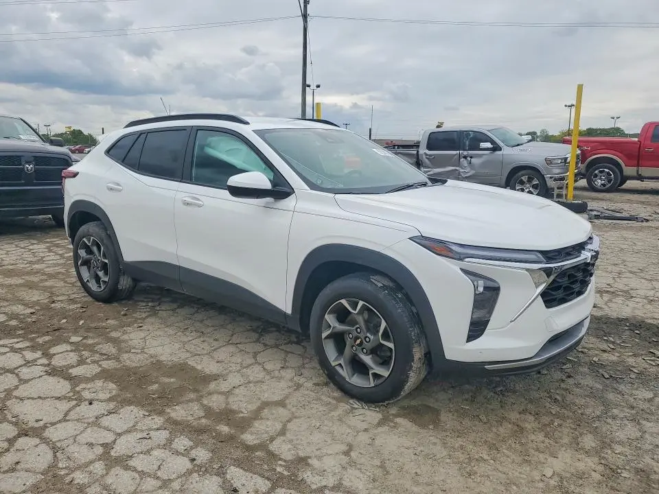 2025 CHEVROLET TRAX 1LT  