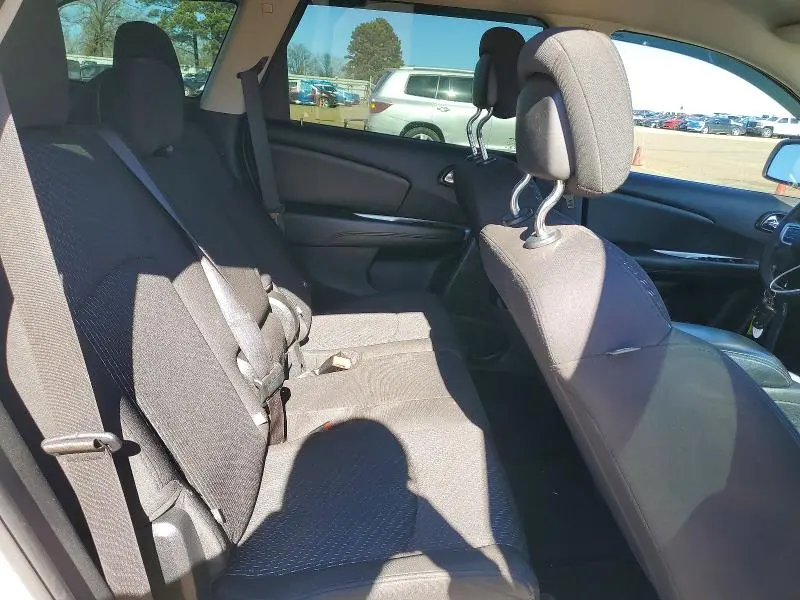 2015 DODGE JOURNEY SE  