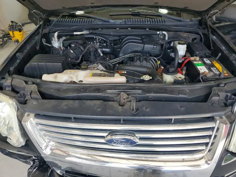 2010 FORD EXPLORER XLT  