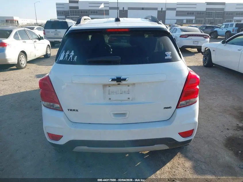 2022 CHEVROLET TRAX AWD LT