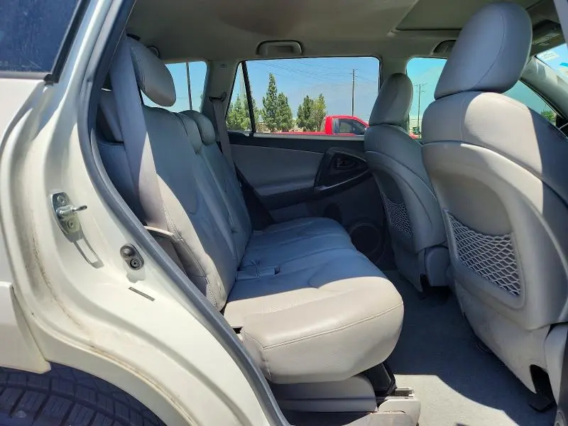 2010 TOYOTA RAV4 LIMITED  