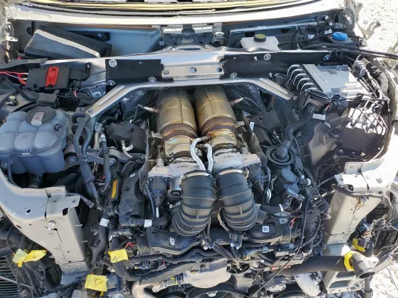 2025 PORSCHE CAYENNE GTS COUPE  