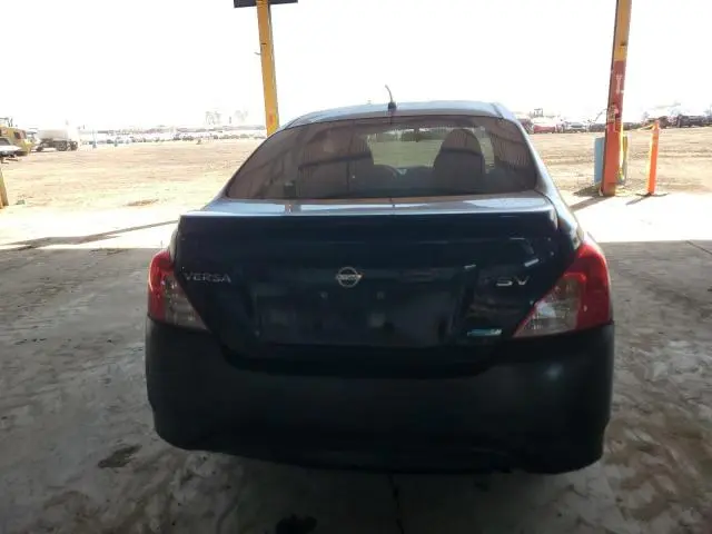 2015 NISSAN VERSA S  