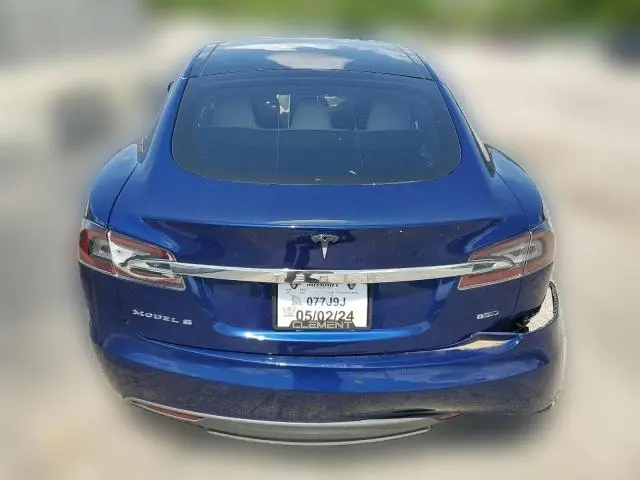 2015 TESLA MODEL S 85D  