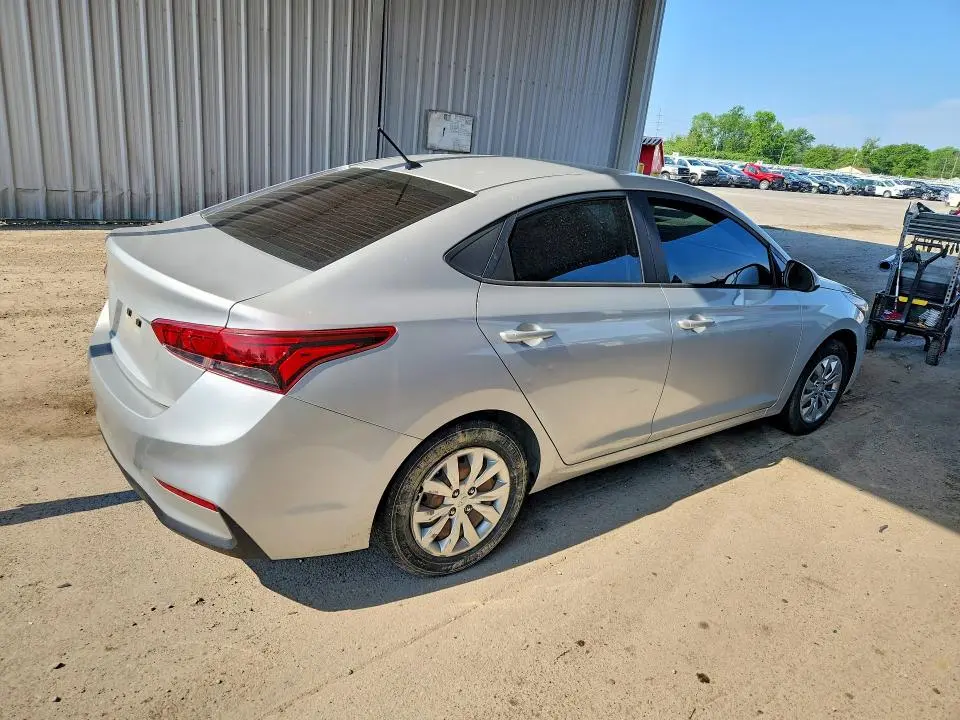 2019 HYUNDAI ACCENT SE  