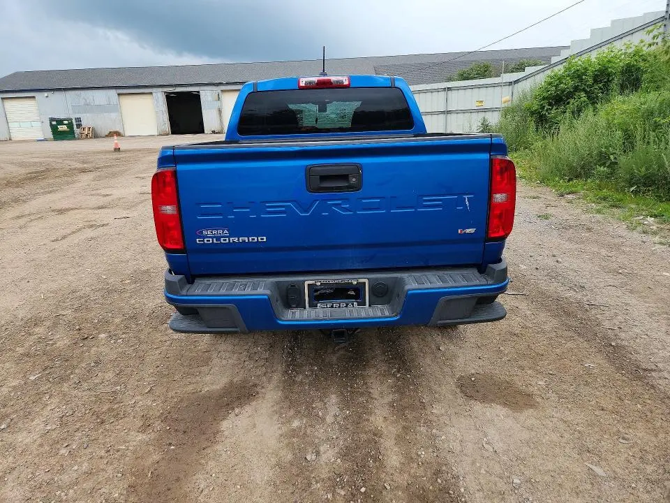 2022 CHEVROLET COLORADO LT  