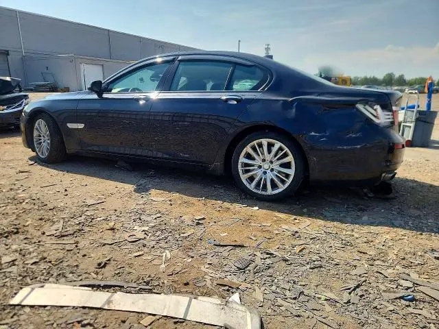 2014 BMW 750 XI  