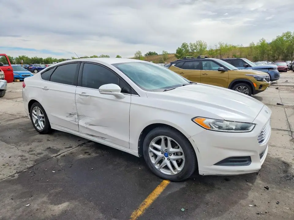2013 FORD FUSION SE  