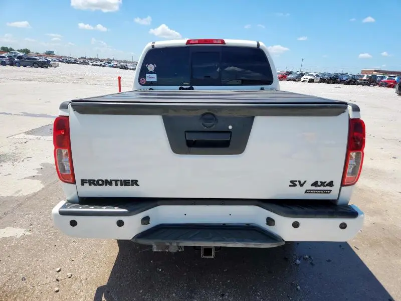 2021 NISSAN FRONTIER SV  