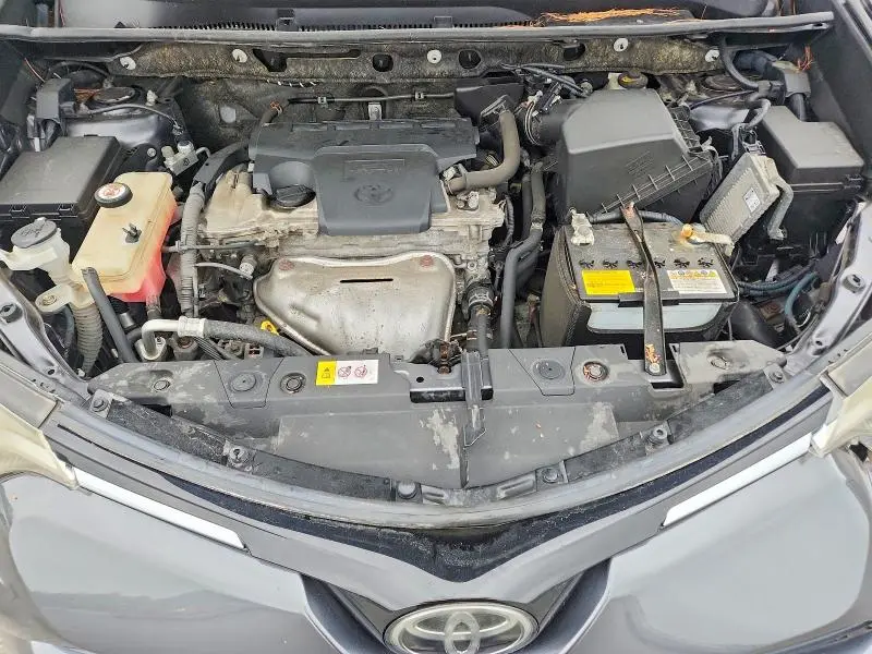 2017 TOYOTA RAV4 XLE  