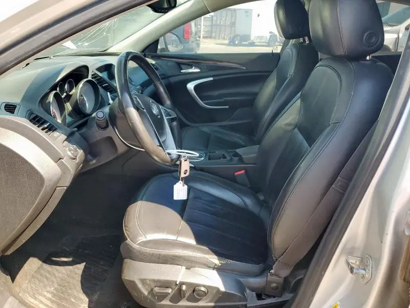 2012 BUICK REGAL   
