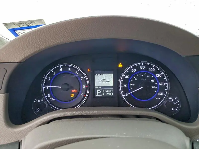 2012 INFINITI G37 BASE  