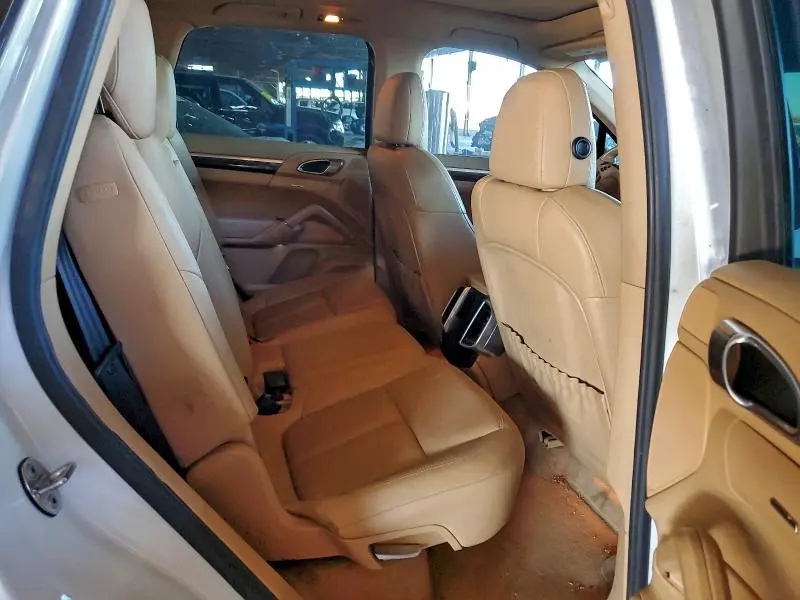 2012 PORSCHE CAYENNE   